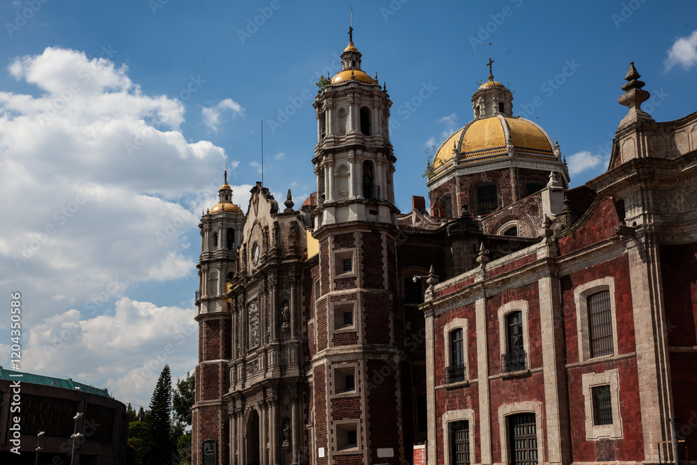 Photo showing the inclination of the building of the old Basilica of Guadalupe known as Expiatory Temple of Christ the King in Mexico City. Photo showing the inclination of the building of the old Basilica of Guadalupe known as Expiatory Temple of Christ the King in Mexico City.