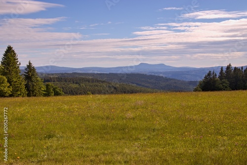 Obraz na płótnie A view to the peaks of Sumava national park from the lost village Zhuri, Czech republic w salonie