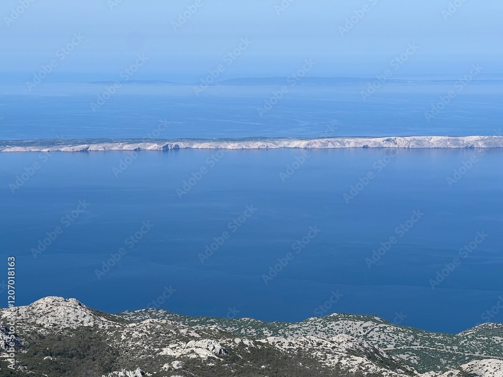 View of the Adriatic Sea and islands from the Premuzic Trail - Northern Velebit National Park, Croatia (Pogled na Jadransko more i otoke sa planinarskog puta Premužićeva staza - NP Sjeverni Velebit) View of the Adriatic Sea and islands from the Premuzic Trail - Northern Velebit National Park, Croatia (Pogled na Jadransko more i otoke sa planinarskog puta Premužićeva staza - NP Sjeverni Velebit)
