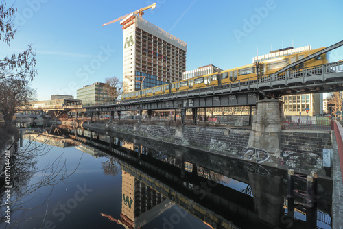 Photography Berlin-Kreuzberg, Stadtumbau am Halleschen Ufer