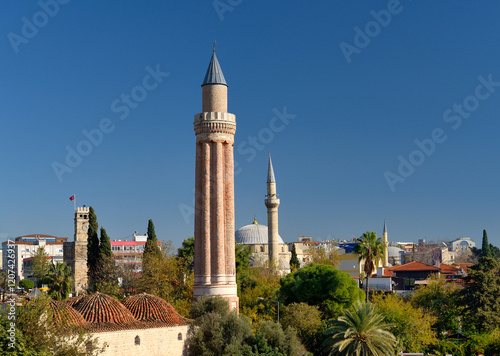 Obraz na płótnie The ancient Fluted Minaret Mosque aka Yivli Minare, Alaaddin, Ulu Cami Camii Grand. Kaleici old town centre of Antalya, Turkey w salonie