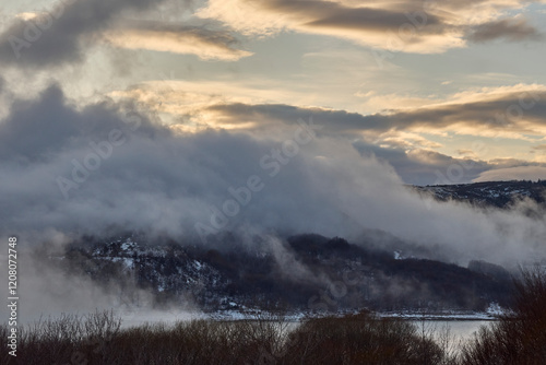 Blu Hour - Ora Blu Sulle rive del Lago di Campotosto in una serata invernale photo