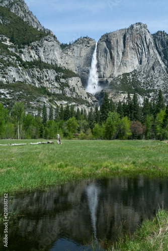 Photography Yosemite Valley waterfall reflection