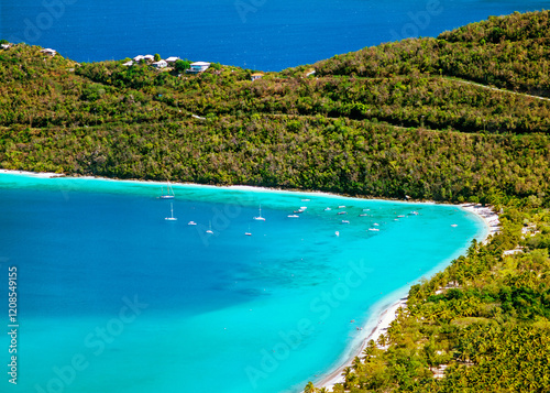 Obraz na płótnie Magen's Bay on the US Virgin Islands island of St. Thomas in the Caribbean w salonie