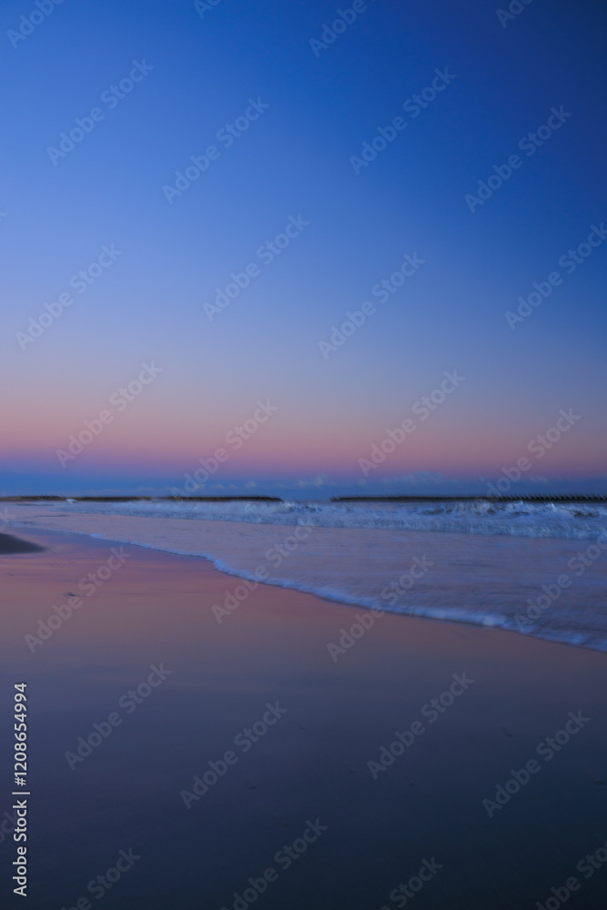 Fototapeta premium 夕暮れの海