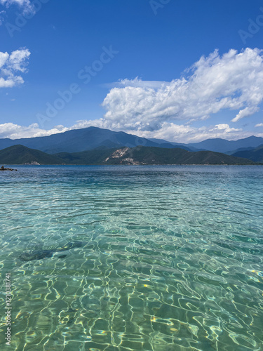 Φωτογραφία Beach with calm waves and crystal clear sea, Isla Larga – Venezuela