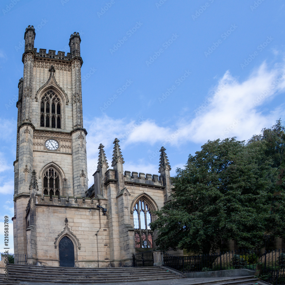 Obraz premium St. Luke church, Liverpool, Merseyside, England