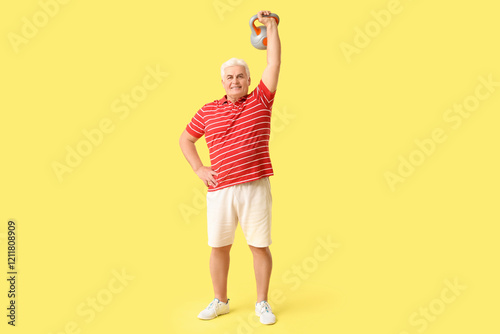 Sporty senior man exercisin...