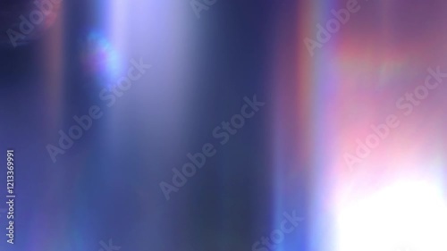 きらめく玉ボケと縦方向のレンズフレアによる実写のライトリーク素材