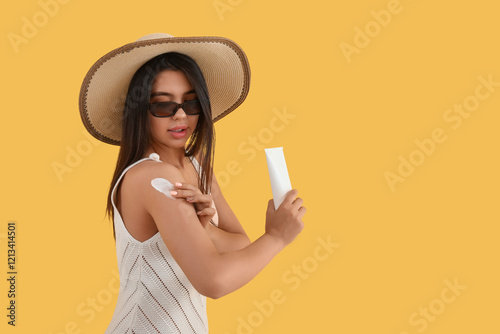 Beautiful young woman apply...