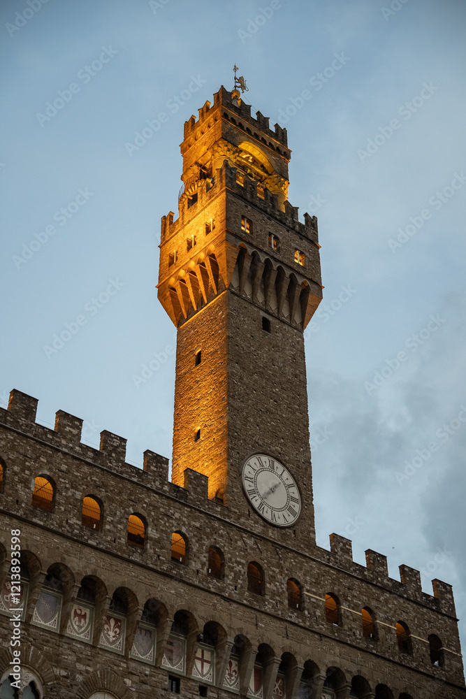 Fototapeta premium View of the clock tower of the Palazzo Vecchio Florence, Italy.