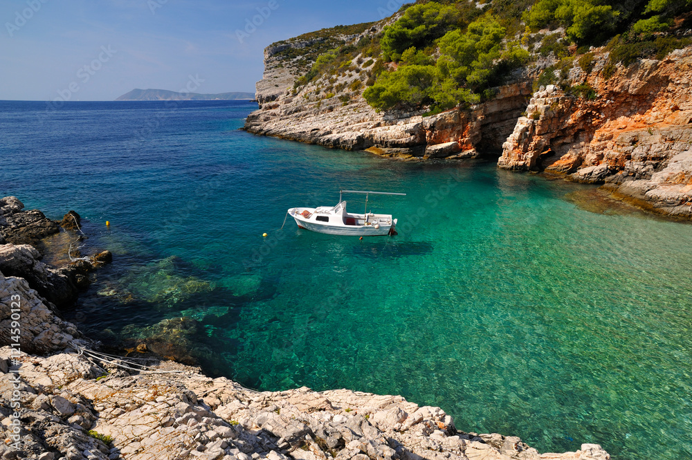 Obraz premium Croazia - Isola di Vis: Baia di Pritiscina