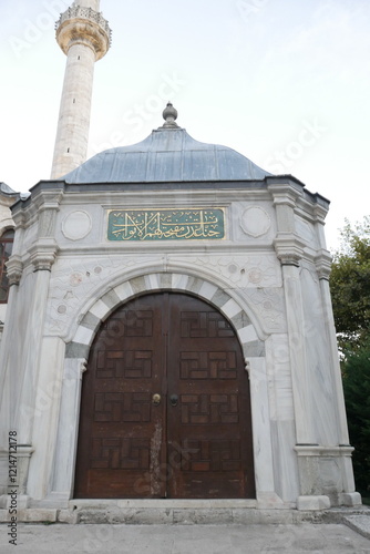 Laleli Mosque in Istanbul Türkiye photo