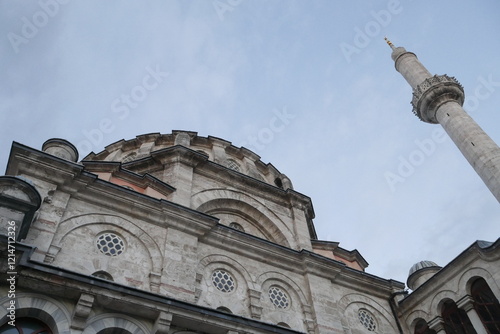 Laleli Mosque in Istanbul Türkiye photo