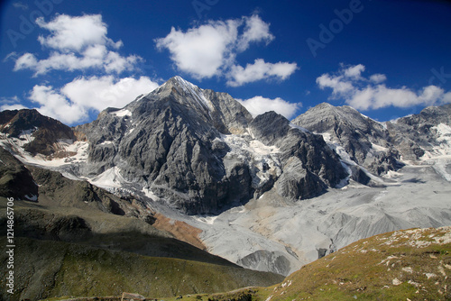 Ortler Gruppe mit Königsspitze, Bergmassiv zwischen Südtirol und der Lombardei, Italien, Europa