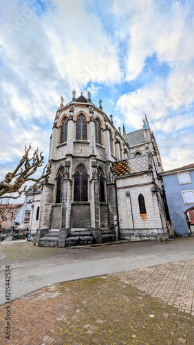 VOIRON (Isère)