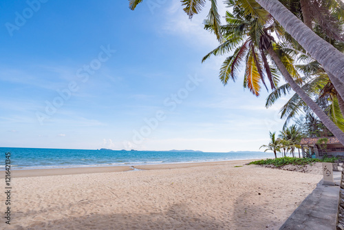 Fototapeta Naklejka Na Ścianę i Meble -  Beautiful nature sea summer background,Sand beach