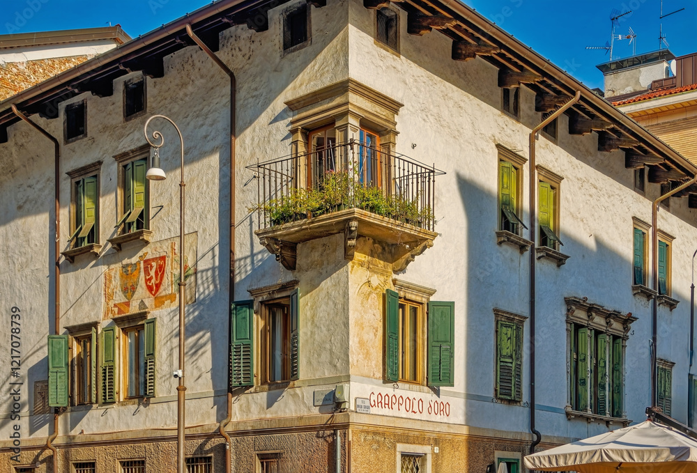 Naklejka premium houses in the old town, Udine, Friuli Venezia Giulia, Italy, Europe, November 2024