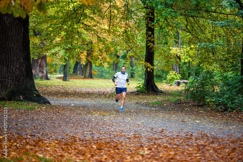 Lauftraining im Herbst photo