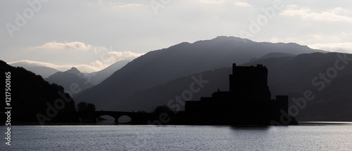 Silhouette of Eilean donan castle, Scotland 