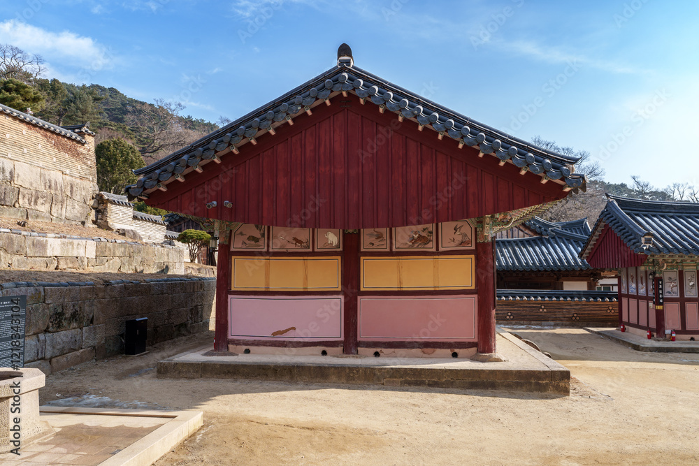 Scenery of Haeinsa Temple, a traditional temple in Hapcheon, Korea Scenery of Haeinsa Temple, a traditional temple in Hapcheon, Korea