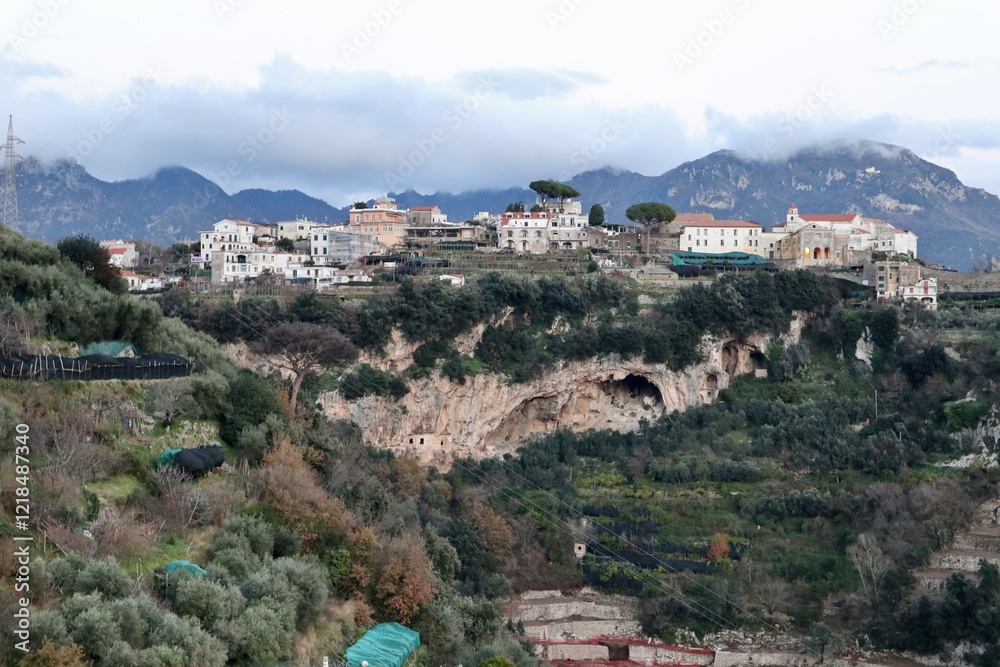 Pontone - Scorcio di Ravello dalla Basilica di Sant'Eustachio