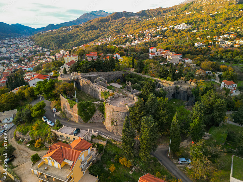 Fototapeta premium Aerial view of the historic Spanish Fortress Spanjola and old town houses in Herceg Novi, Montenegro 