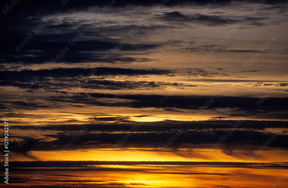 Coucher de soleil, nuages