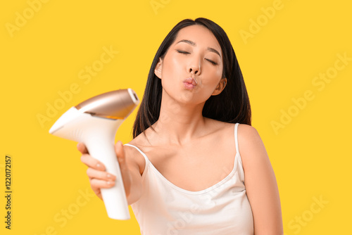 Pretty Asian woman with pho...