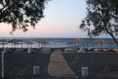Fototapeta Naklejka Na Ścianę i Meble -  Sunrise in a Greek beach