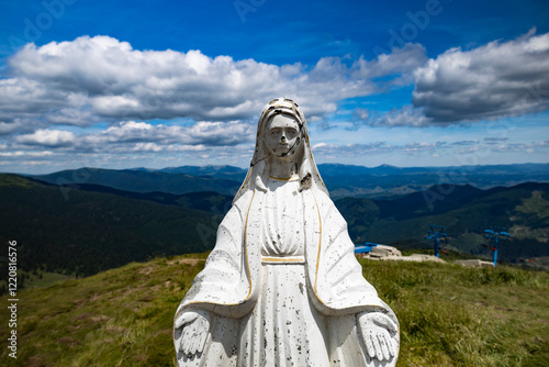 statue of mary photo