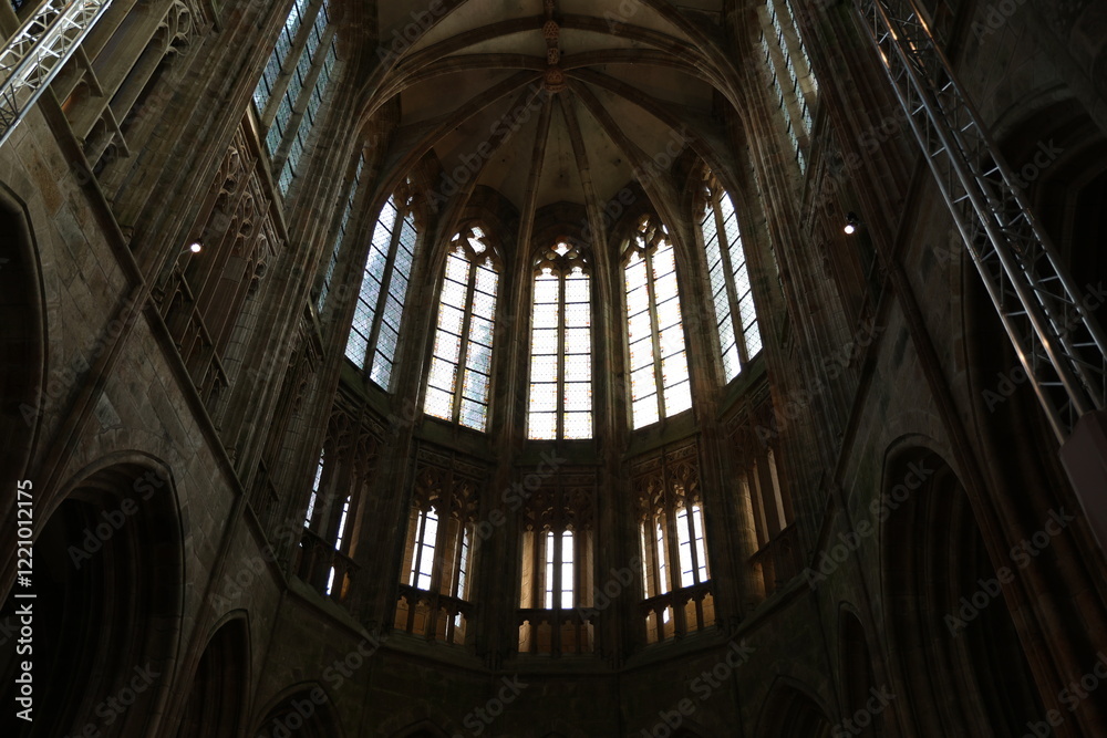 Obraz premium Mont-Saint-Michel church windows