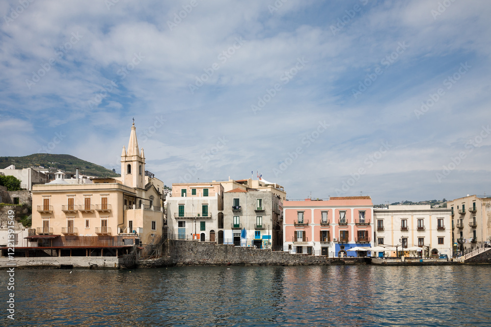 Fototapeta premium Lipari Skyline, Sicily, Italy