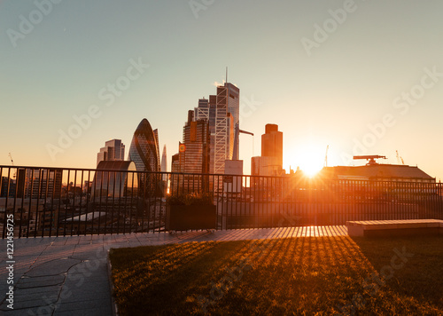 Canvas Print Rooftop view looking over the city of London during sunset