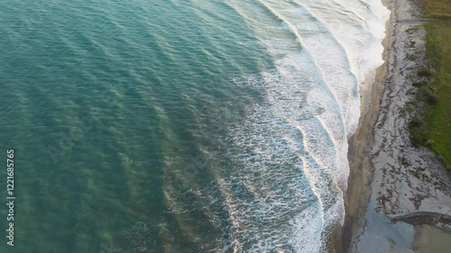 Wallpaper Mural Harmonious Lines of the Waves of an Ocean Form Relaxing Geometries of Nature Torontodigital.ca