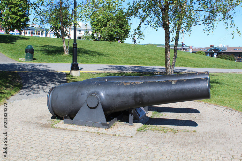 Civil War era Rodman/Dahlgren cannons at Egg Rock on Frenchman Bay in Bar Harbor, Maine Civil War era Rodman/Dahlgren cannons at Egg Rock on Frenchman Bay in Bar Harbor, Maine