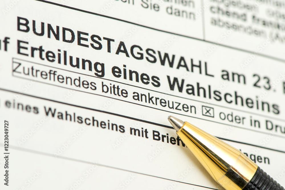 Amtliche Wahlbenachrichtigung zur Erteilung eines Wahlscheins für die Bundestagswahl am 23. Februar 2025
