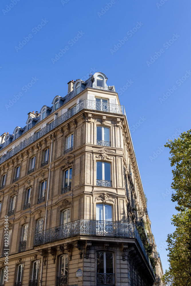 Fototapeta premium a facade of a building