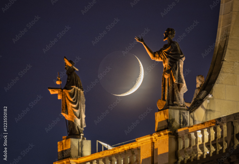 Fototapeta premium La caprichosa luna