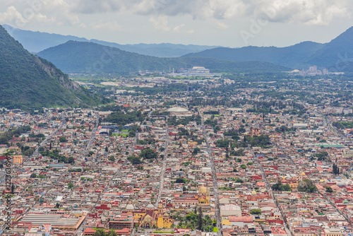 Obraz na płótnie Panoramic view of Orizaba from Cerro del Borrego, Mexico. Scenic landscape, mountain views, and natural exploration concept w salonie