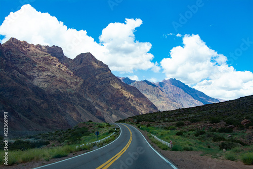 Rutas argentinas, Cordillera de los andes Mendoza Paso fronterizo