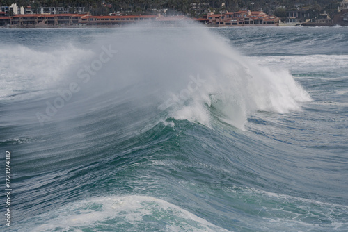 king tide ocean waves