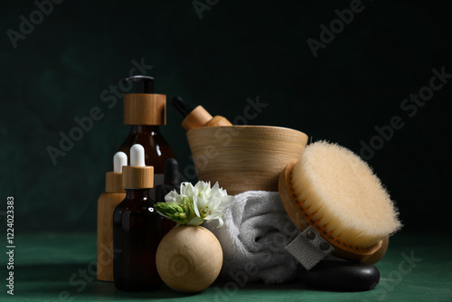 Natural skincare and spa es...