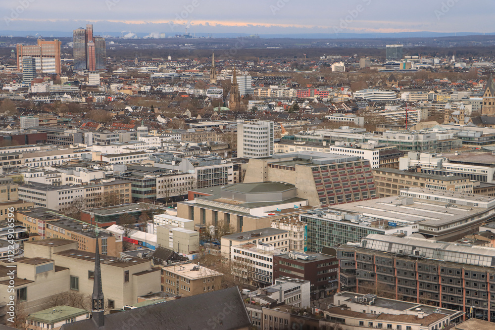 Köln am Rhein; Blick vom Dom nach Südwesten über das Opernhaus nach Köln-Sülz
