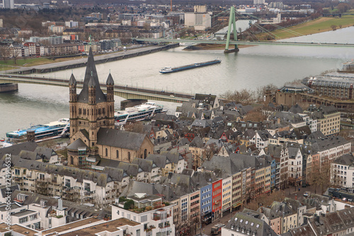 Köln am Rhein; Blick vom Dom auf Groß St. Martin, Alter Markt und Rhein photo