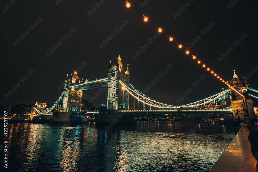 Obraz premium tower bridge in london