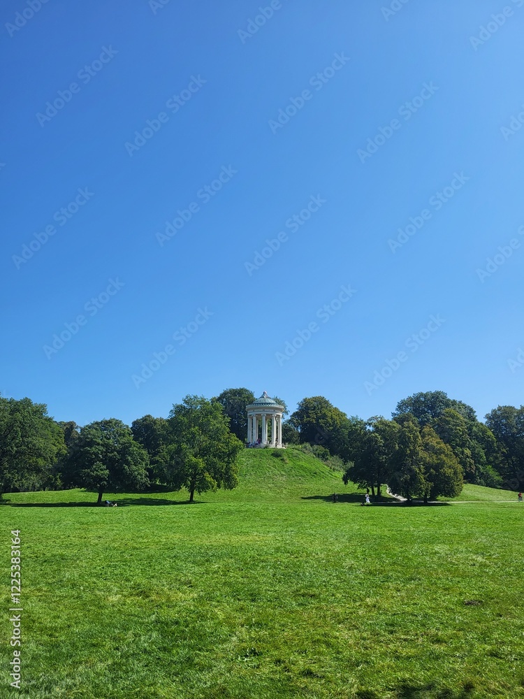 Obraz premium Park in the summer
