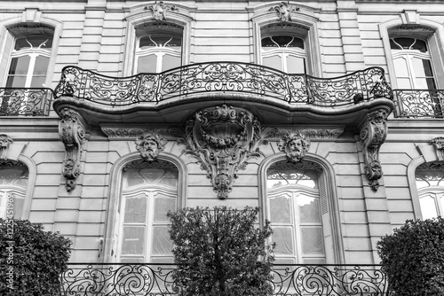 Ornate French architecture ...