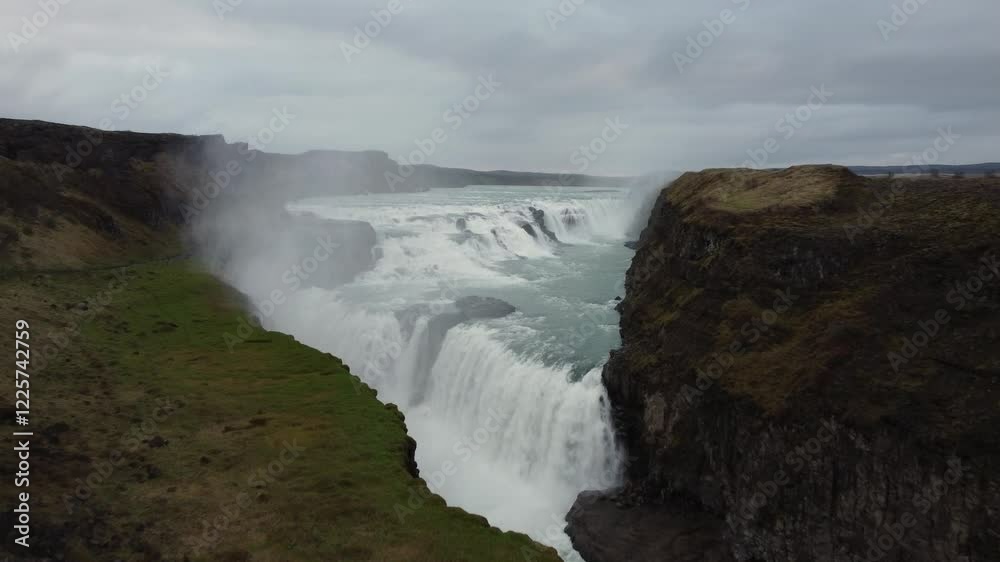 Discover the breathtaking beauty of Gullfoss Waterfall in Iceland's wilderness Discover the breathtaking beauty of Gullfoss Waterfall in Iceland's wilderness