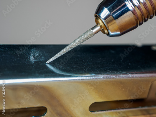 Foto A close-up of an engraver tool, designed for carving into wood and metal